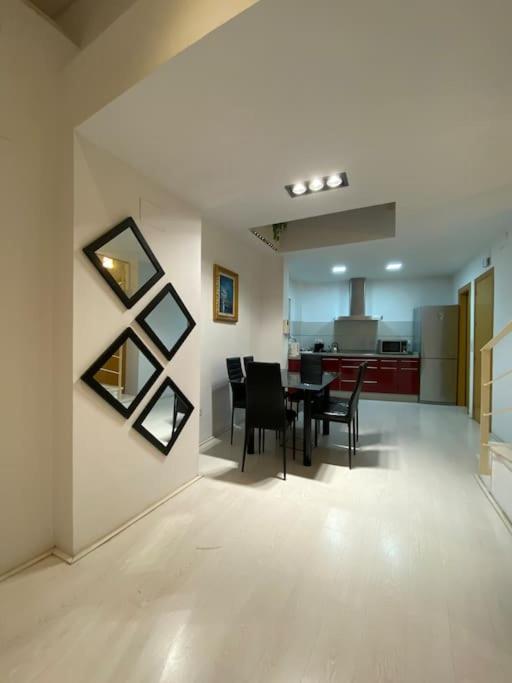 Luxury Complete Building In The Heart Of Sevilla Buitenkant foto