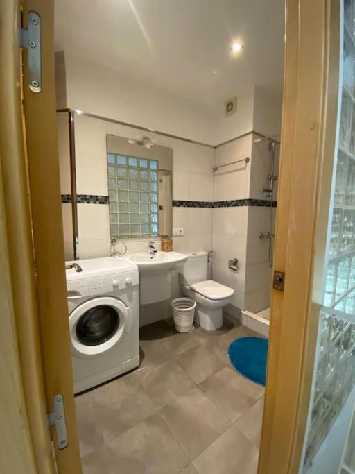 Luxury Complete Building In The Heart Of Sevilla Buitenkant foto